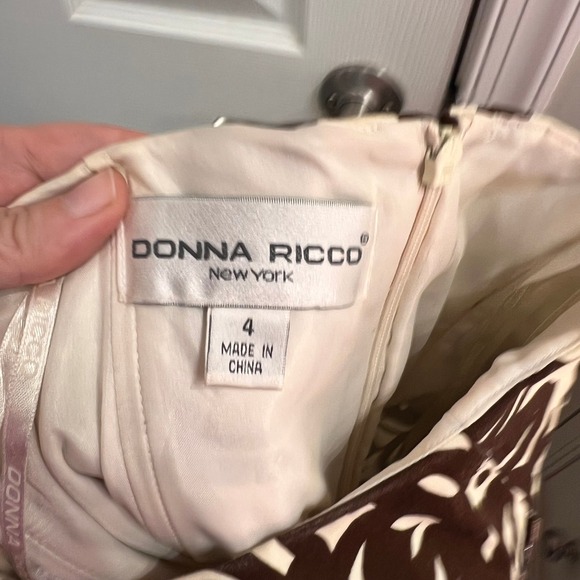 VNTG Donna Ricco Y2K Brown and Cream Floral‎ Halter Mini Dress - Picture 9 of 9